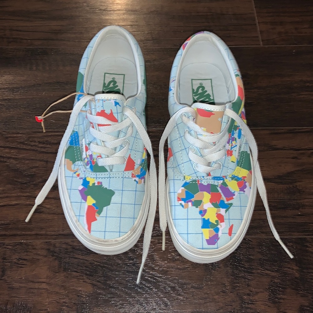 Limited edition Save Our Planet Vans. Size 7 Womens/ 5 1/2 Mens.